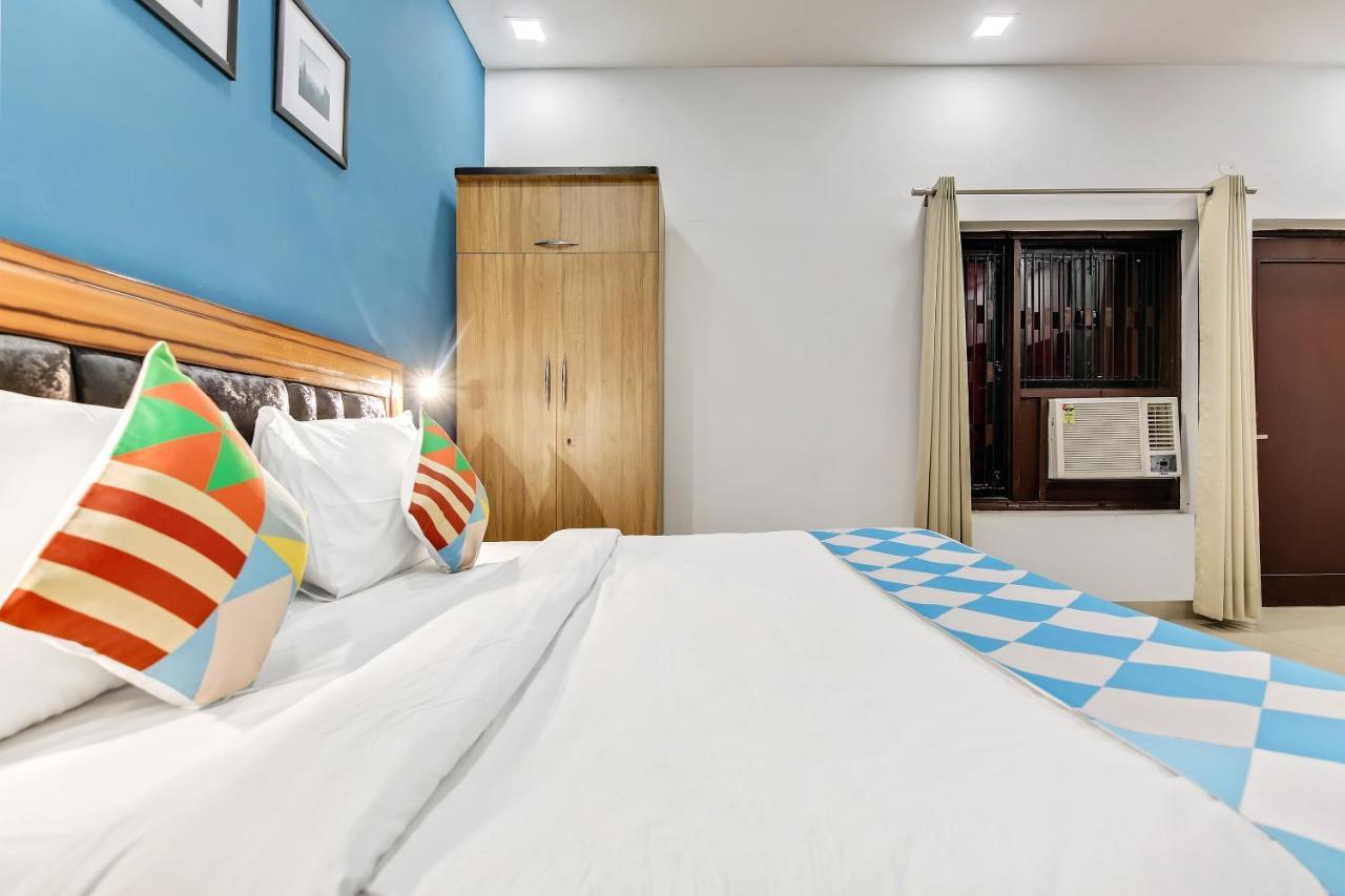 Oyo Home 64106 Comfortable Stay นิวเดลี ภายนอก รูปภาพ
