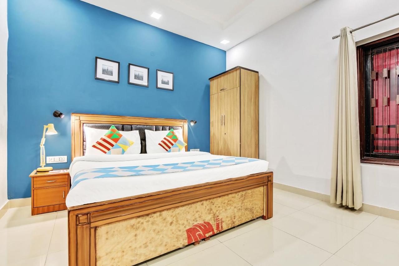 Oyo Home 64106 Comfortable Stay นิวเดลี ภายนอก รูปภาพ