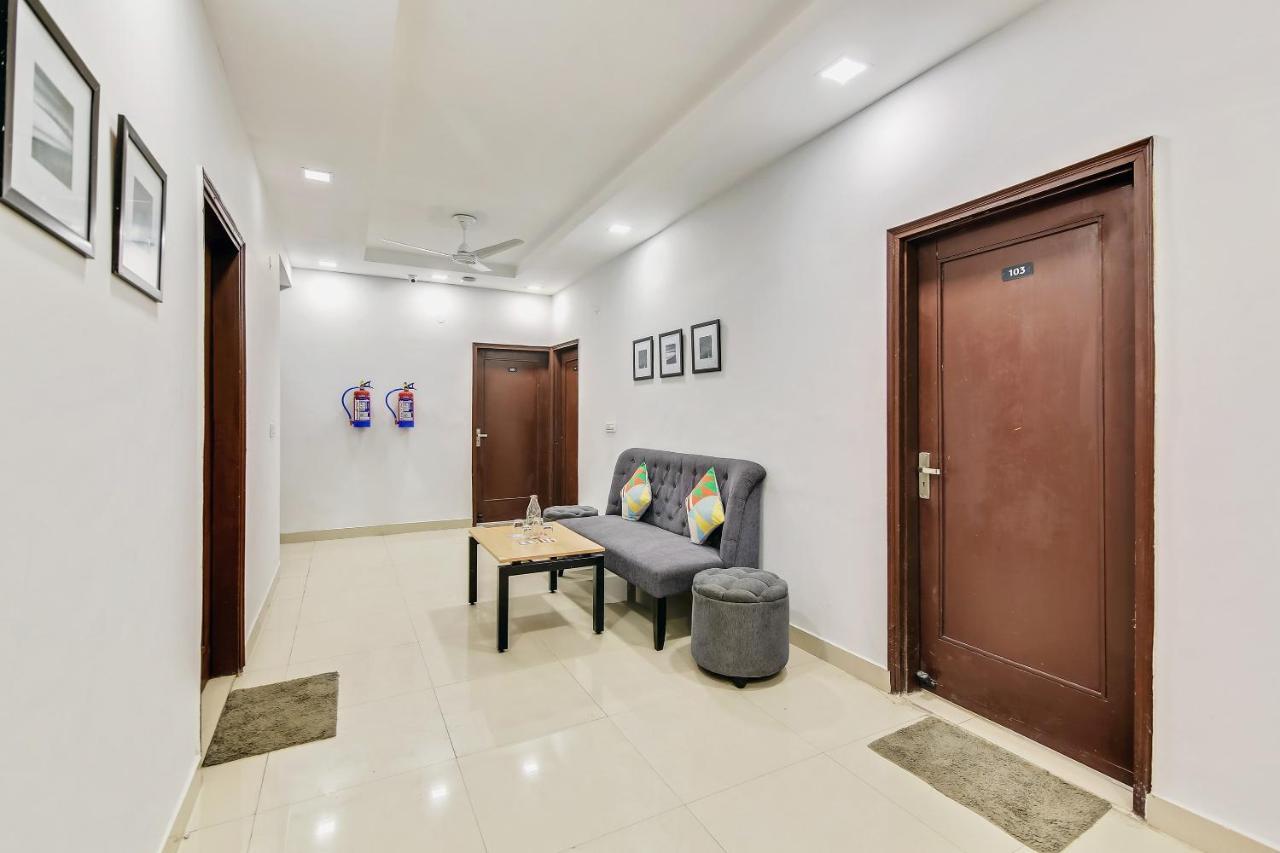 Oyo Home 64106 Comfortable Stay นิวเดลี ภายนอก รูปภาพ
