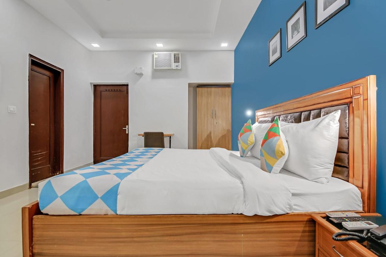 Oyo Home 64106 Comfortable Stay นิวเดลี ภายนอก รูปภาพ