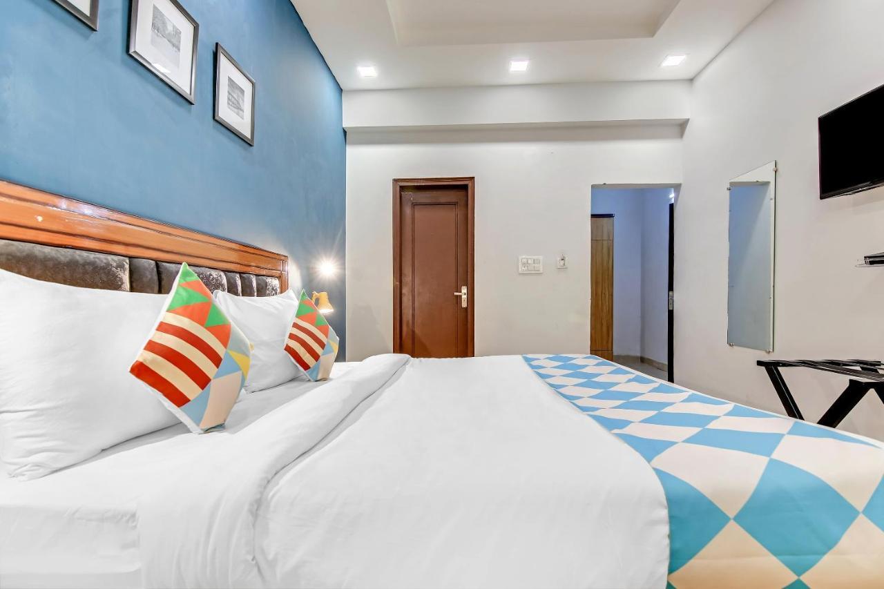 Oyo Home 64106 Comfortable Stay นิวเดลี ภายนอก รูปภาพ