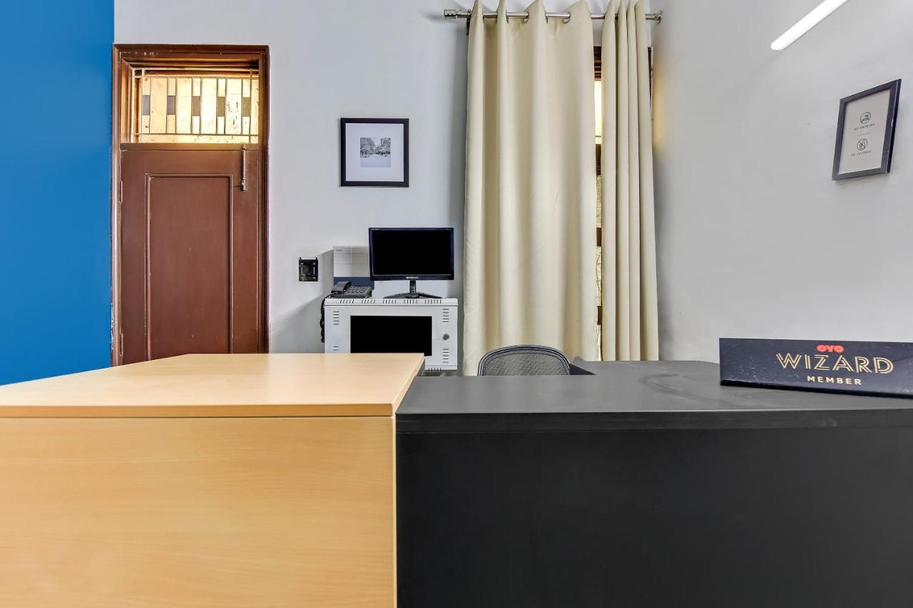 Oyo Home 64106 Comfortable Stay นิวเดลี ภายนอก รูปภาพ